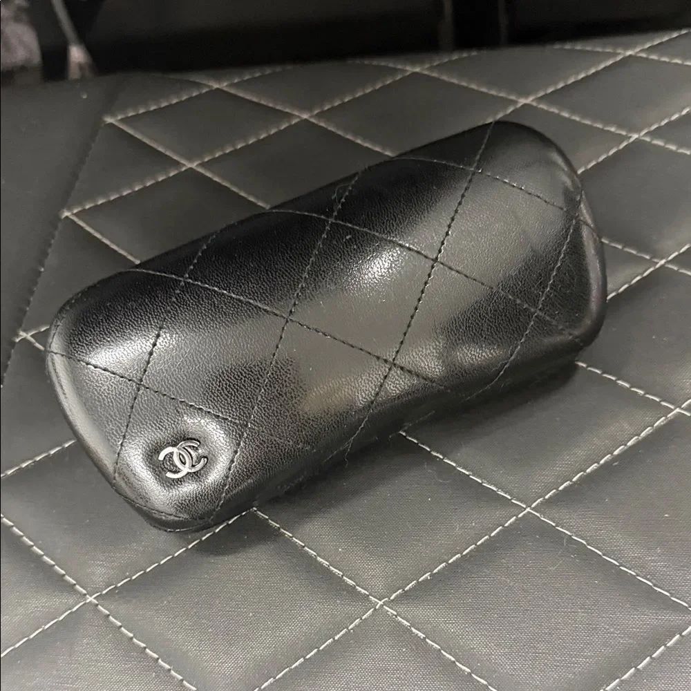 CHANEL Black Quilted Leather Eyewear Case & UNOPENED Cleaning Clothing AUTHENTIC
